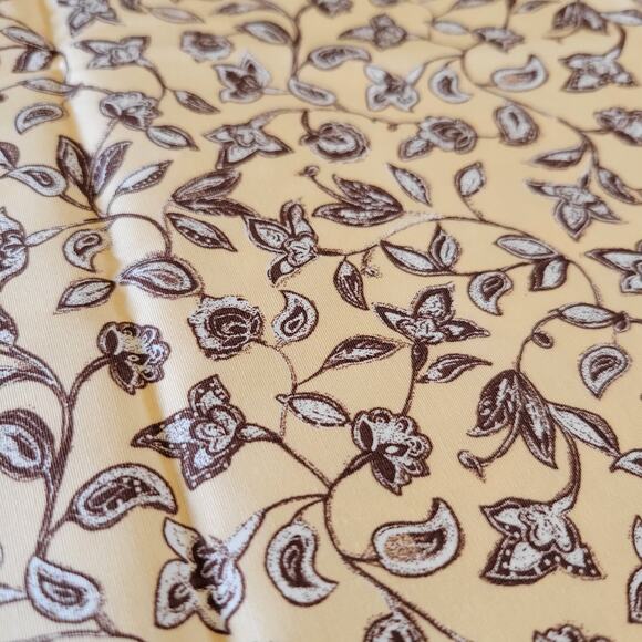 Brown Floral Vine Print Cotton Fabric 2 Yards x 44" Sewing Quilting Crafts - Picture 11 of 13